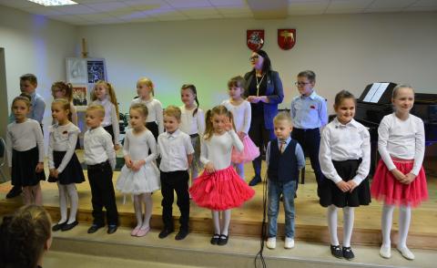 Lietuvos nepriklausomybės dienos koncertas Lazdijų meno mokykloje
